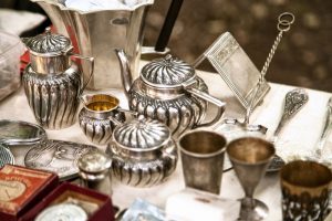 Silver decorative tea pots and other household items